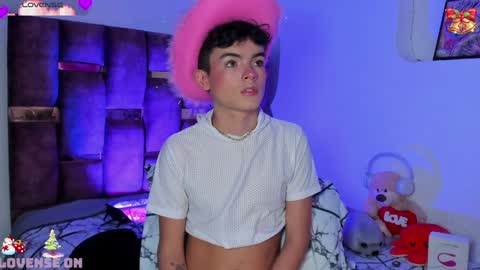 Angelo I work from home this is my room  online show from 12-11-24, 06:14