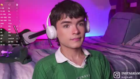 Angelo I work from home this is my room  online show from 10-27-25, 03:21