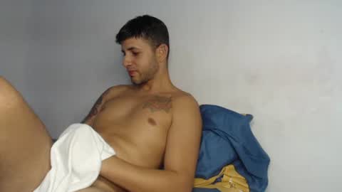 Snapshot of angelof_fire chatting on 02-13-25, 07:21 Angel online show from 02-13-25, 07:21