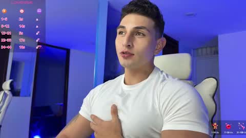 Angelo Ferro online show from 03-08-25, 01:06