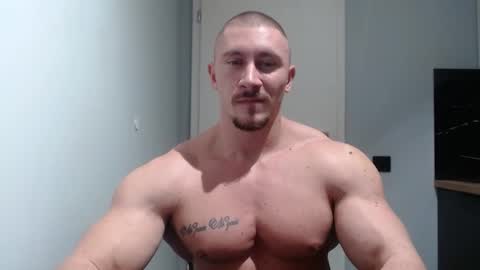  ------- SEX SHOW WITH GUYS AND GIRLS  MUSCLE SHOW online show from 12-21-24, 09:36