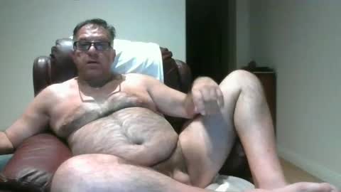 Snapshot of angelor01 chatting on 03-12-25, 11:31 angelor01 online show from 03-12-25, 11:31