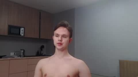 Angel online show from 06-29-26, 10:48