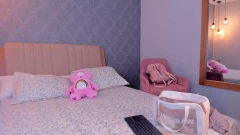 Snapshot of angelrose2323 chatting on 02-13-25, 04:54 angelrose2323 online show from 02-13-25, 04:54