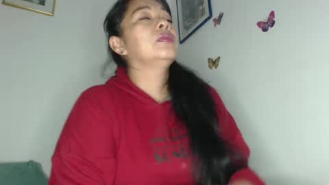 rebeca online show from 05-30-26, 07:22