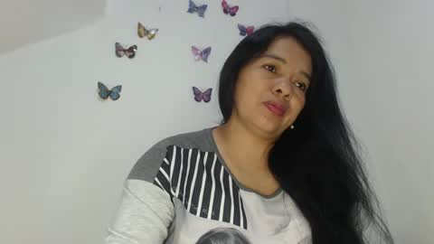 Snapshot of angelsexylatina chatting on 07-30-26, 12:31 rebeca online show from 07-30-26, 12:31