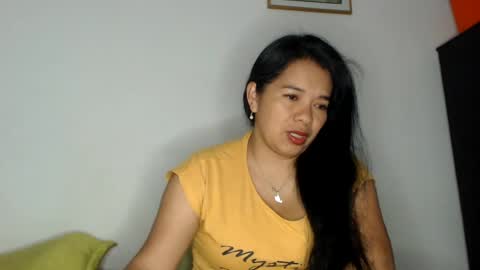 Snapshot of angelsexylatina chatting on 08-09-26, 12:45 rebeca online show from 08-09-26, 12:45