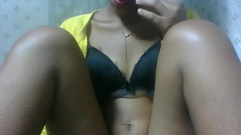 angeltta69 online show from 04-11-26, 02:49