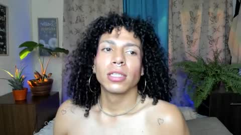 Snapshot of angelwhitte chatting on 02-03-26, 02:53 angelwhitte online show from 02-03-26, 02:53