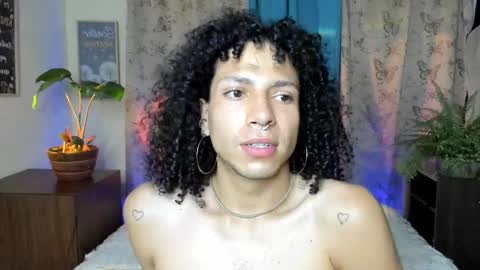 Snapshot of angelwhitte chatting on 02-04-26, 12:27 angelwhitte online show from 02-04-26, 12:27