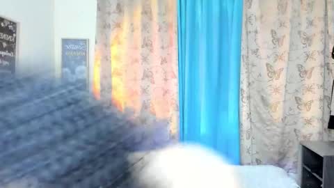 Snapshot of angelwhitte chatting on 02-07-26, 08:45 angelwhitte online show from 02-07-26, 08:45