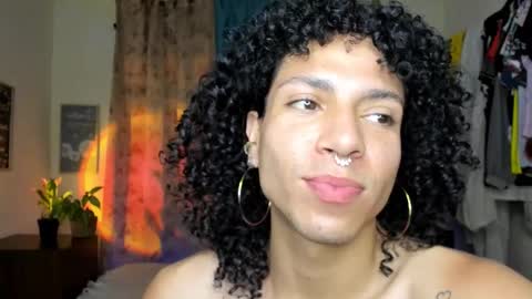 Snapshot of angelwhitte chatting on 02-17-26, 08:59 angelwhitte online show from 02-17-26, 08:59