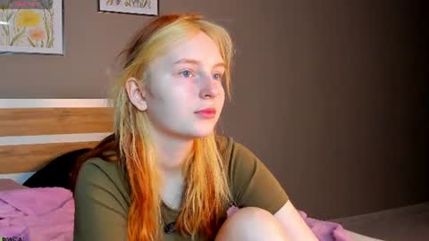 Snapshot of angelwise chatting on 07-02-26, 03:06 angelwise online show from 07-02-26, 03:06
