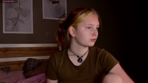 Snapshot of angelwise chatting on 07-17-26, 03:02 angelwise online show from 07-17-26, 03:02