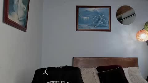 Snapshot of angelx_fox chatting on 12-06-24, 11:03 Angel Fox online show from 12-06-24, 11:03