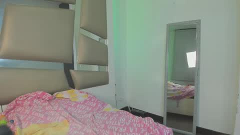 angely_js online show from 03-08-25, 12:44