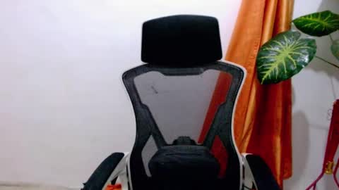 angelyn_slim online show from 08-05-26, 05:27