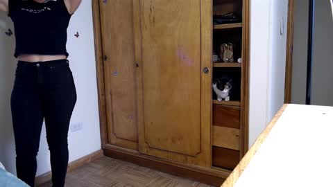 Angelyxs online show from 09-27-25, 07:19