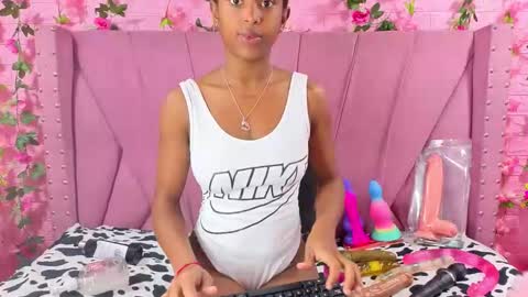 Anyega online show from 11-18-25, 11:36