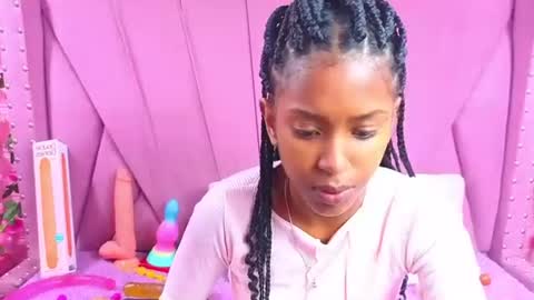 Snapshot of angeyapetite chatting on 07-03-26, 12:00 Anyega online show from 07-03-26, 12:00