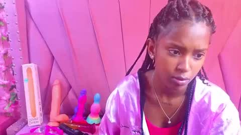 Snapshot of angeyapetite chatting on 07-08-26, 11:58 Anyega online show from 07-08-26, 11:58