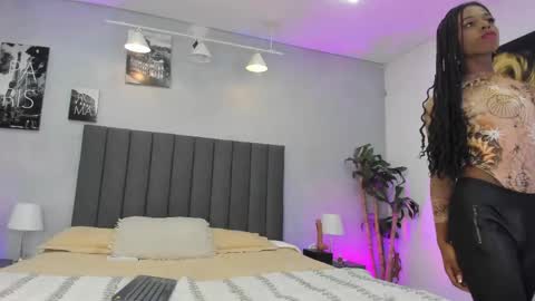 Snapshot of angie_abby chatting on 06-01-26, 03:41 Angie Abby online show from 06-01-26, 03:41