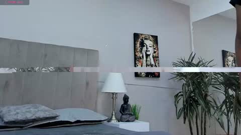 Snapshot of angie_abby chatting on 07-11-26, 03:53 Angie Abby online show from 07-11-26, 03:53