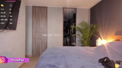 angie online show from 02-14-25, 08:37