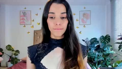 Snapshot of angie_modelo chatting on 05-22-26, 07:30 Anabella online show from 05-22-26, 07:30
