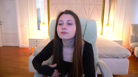 Anny online show from 05-01-26, 07:46