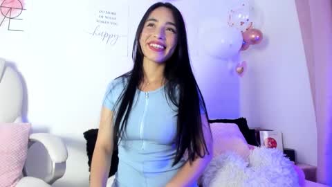 Snapshot of angiiebylpz chatting on 12-03-25, 11:58 violeth lopez online show from 12-03-25, 11:58