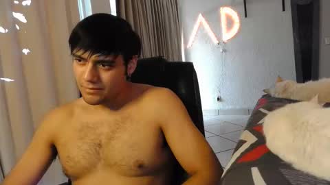 Snapshot of angrydeimos chatting on 02-08-25, 11:55 Deimos online show from 02-08-25, 11:55