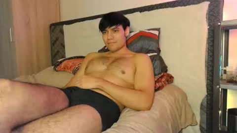 Snapshot of angrydeimos chatting on 02-22-25, 04:18 Deimos online show from 02-22-25, 04:18