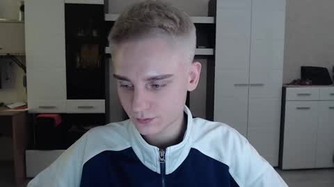 vodka online show from 02-10-25, 11:04