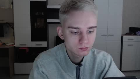 vodka online show from 02-11-25, 04:44