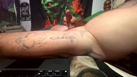 angusbone01 online show from 03-04-25, 05:11