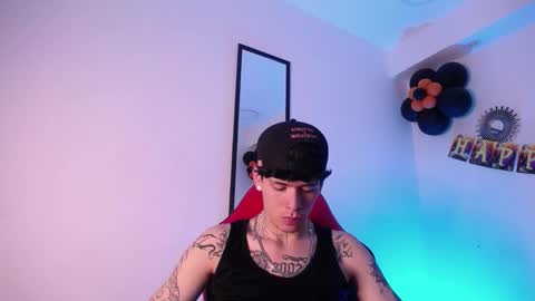 anhonymus online show from 10-23-25, 04:23