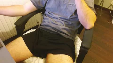 Snapshot of anhotcock chatting on 12-21-25, 03:41 anhotcock online show from 12-21-25, 03:41