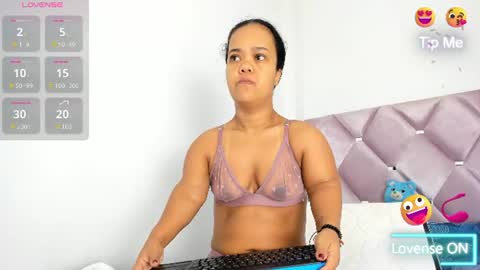 Snapshot of anierey chatting on 06-22-26, 12:46 anierey online show from 06-22-26, 12:46