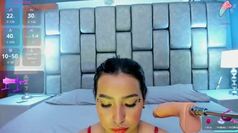 Snapshot of anievans_ chatting on 05-06-26, 11:15 Ani Time schedule 0600 - 1400 GMT -5 online show from 05-06-26, 11:15