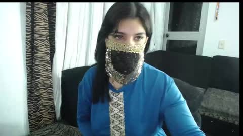 Anissa online show from 12-04-25, 05:50