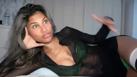 Snapshot of aniishaa chatting on 05-19-26, 10:10 anisha online show from 05-19-26, 10:10