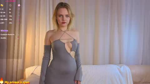 Snapshot of anika_heir chatting on 06-26-26, 04:22 Alice online show from 06-26-26, 04:22