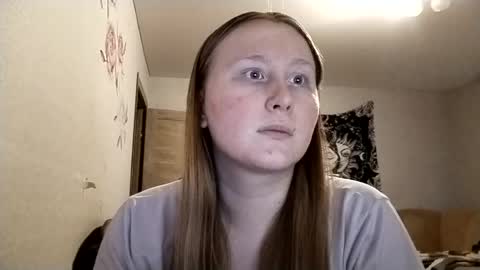 Snapshot of anika_lipps chatting on 06-10-26, 02:01 Anika online show from 06-10-26, 02:01