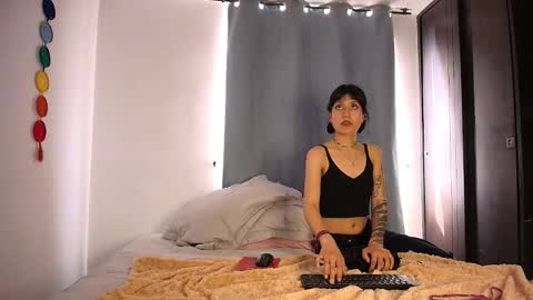 Anika And Lowen Your Thumbs Up Are Super Important For Us  online show from 10-28-25, 07:49