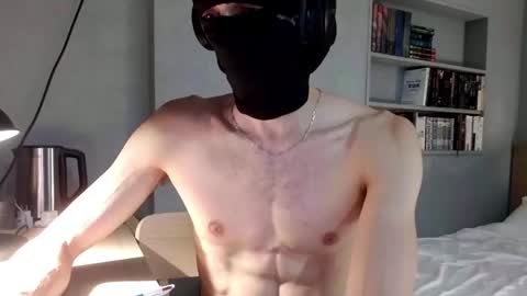 Snapshot of animavestra_ chatting on 05-28-26, 04:48 Marvin online show from 05-28-26, 04:48