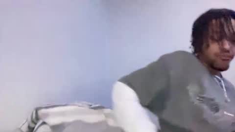 Animeboygirls online show from 01-18-25, 08:52