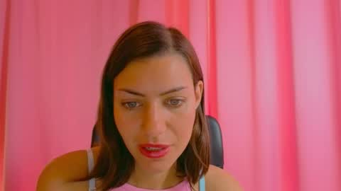 Anni online show from 10-09-25, 05:38