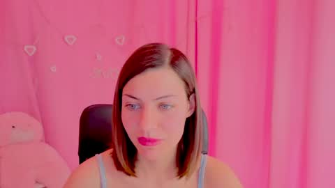 Snapshot of aniskyy chatting on 04-26-26, 01:42 Anni online show from 04-26-26, 01:42