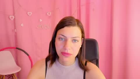 Snapshot of aniskyy chatting on 05-12-26, 02:47 Anni online show from 05-12-26, 02:47